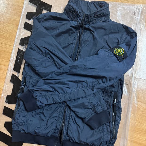 스톤아일랜드 크링클랩스 자켓 L