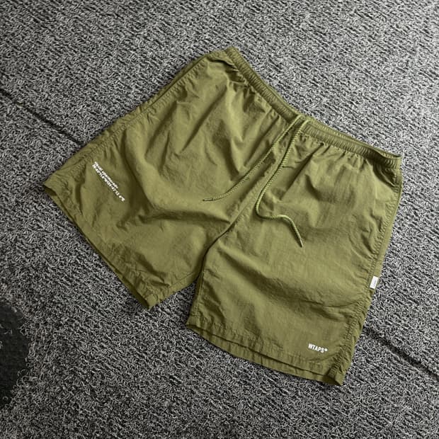 더블 탭스 자수로고 코튼 쇼츠 3677