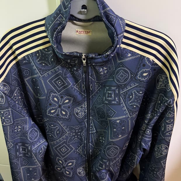 [4] 캐피탈 스무스 저지 쿠키 반다나 프린트