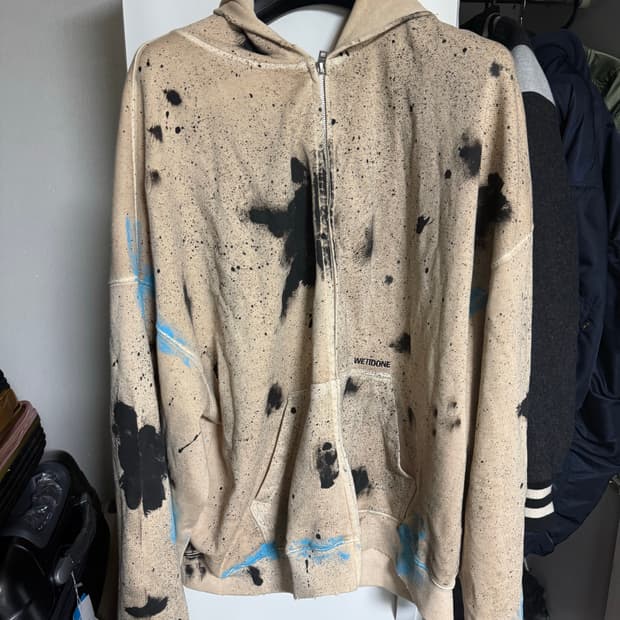 We11done 웰던 페인티드 후드집업