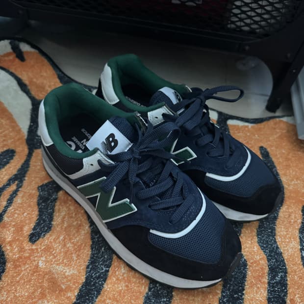 뉴발란스 x 꼼데가르송 준야 와타나베 맨 574 레거시