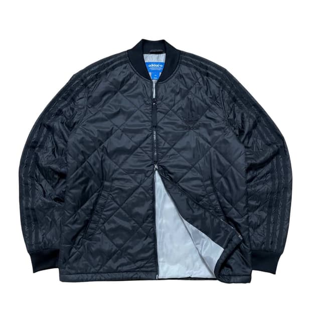 아디다스 퀼팅 경량패딩