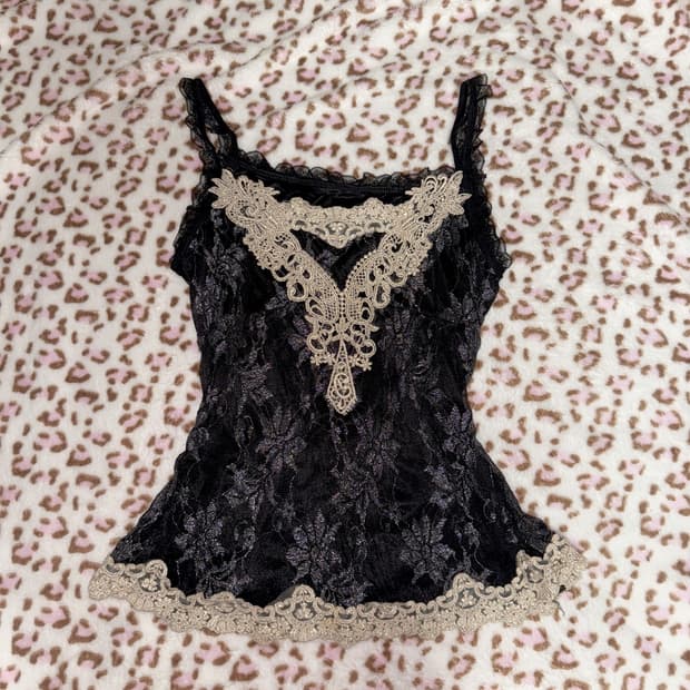 VINTAGE ﹥*:ꔫ:*+ﾟ블랙 로즈 슬리브리스 갸루 펑크 y2k 오네
