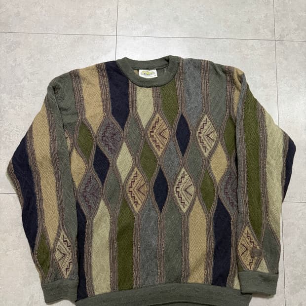 00s  오스트레일리아 빈티지 쿠지패턴 케이블 니트  95~100size
