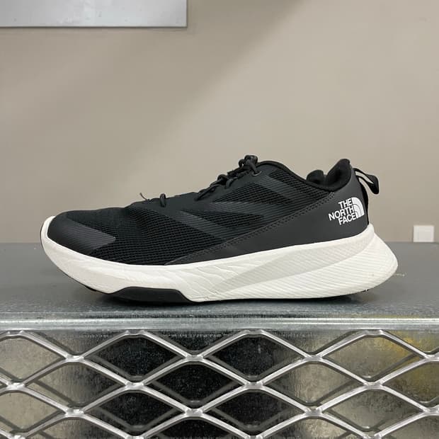 노스페이스 알타메사 블랙 245