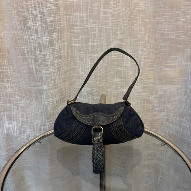 정품 펜디 데님 숄더백    