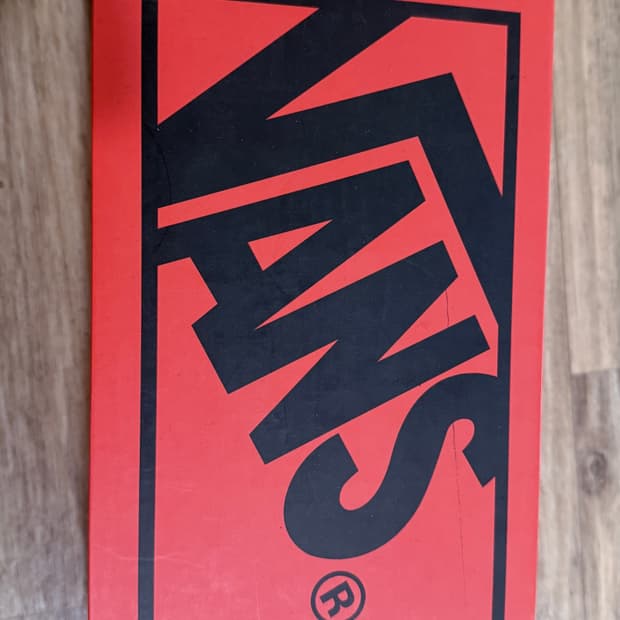 반스 X WTAPS 콜라보 스니커즈