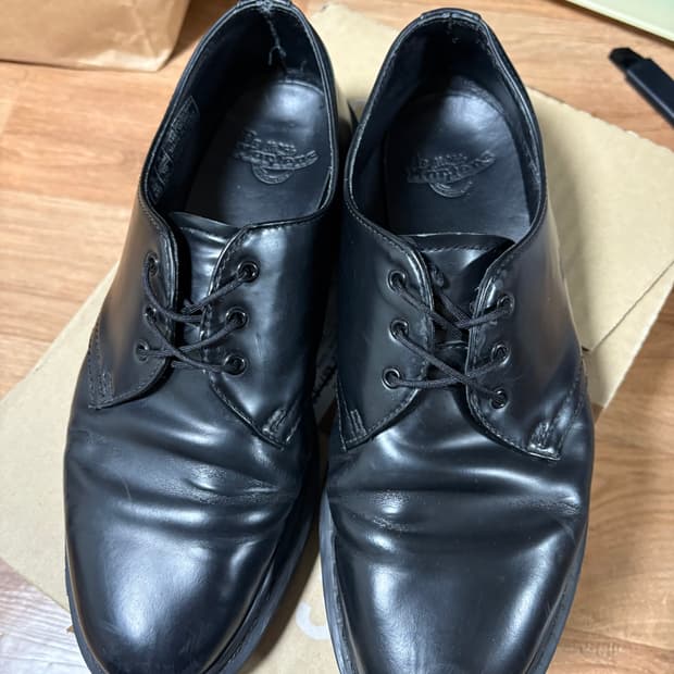 닥터마틴 1461 모노 블랙 더비슈즈 UK8