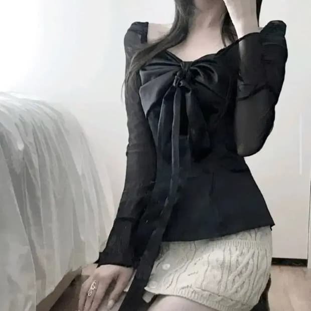 힐다 고희 실키스완 블라우스 블랙