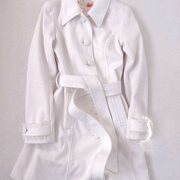 *오늘만*리즈리사 고전택 화이트 레이스 코트 히메갸루 라떼갸루