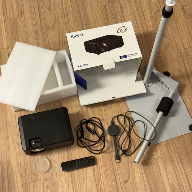 씨앤케이 RnK72 미니빔 프로젝터 + 구글 크롬캐스트 3세대 홈시네마 