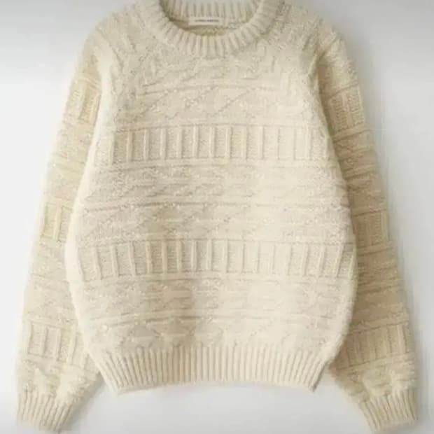 낫띵리튼 케이블니트