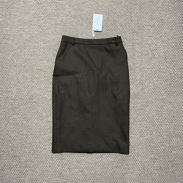 페라가모 라나울 브라운 스커트 새상품