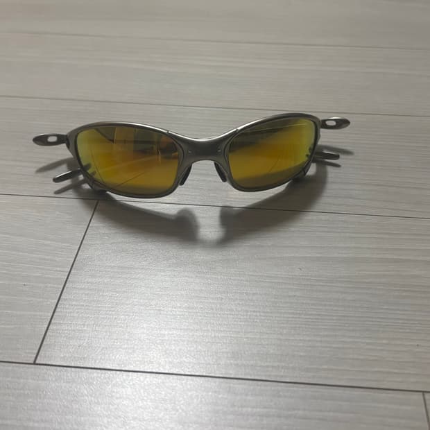 오클리 줄리엣 파이어 이리듐