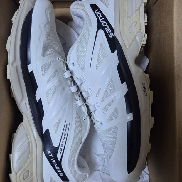 (새상품) 살로몬 XT-윙스 2 화이트 바닐라