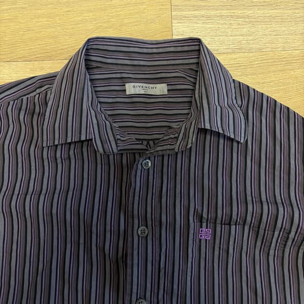 지방시 올드스쿨 스트라이프 셔츠 100