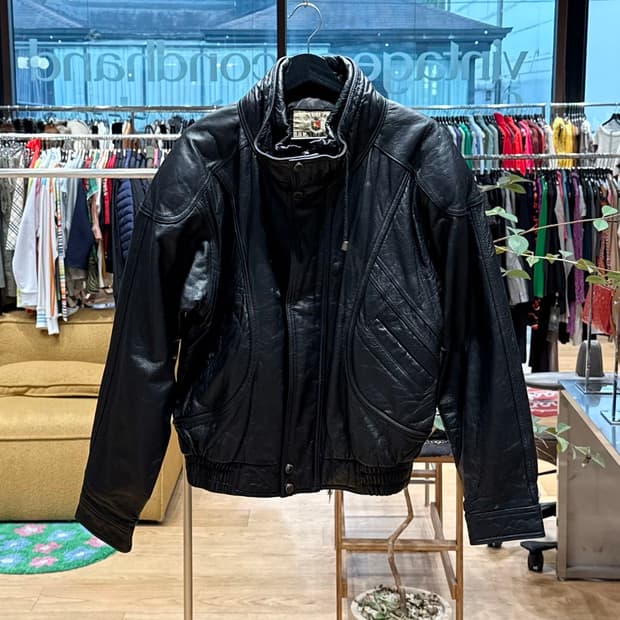 italiana 블랙 카우하이드 레더 자켓 