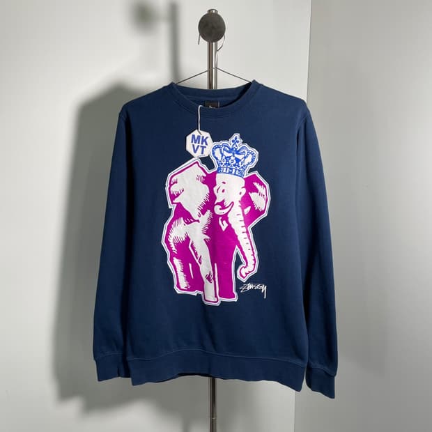 스투시 elephant 크루넥 맨투맨
