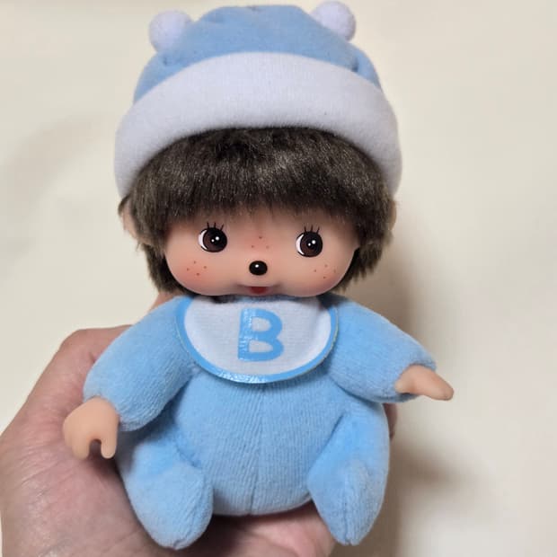 몬치치 베비치치 블루