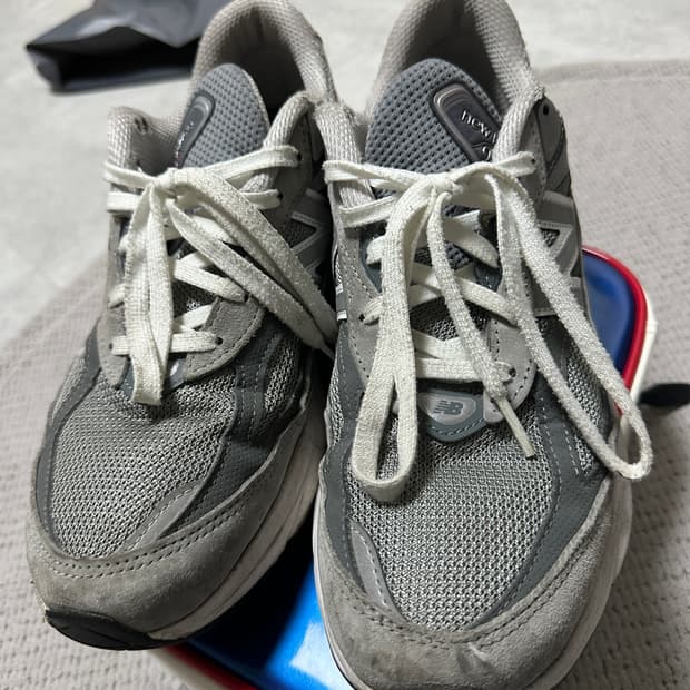 뉴발란스 990v6 사이즈 270