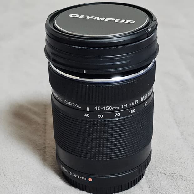 올림푸스 포서드 마운트 40-150mm F4 렌즈