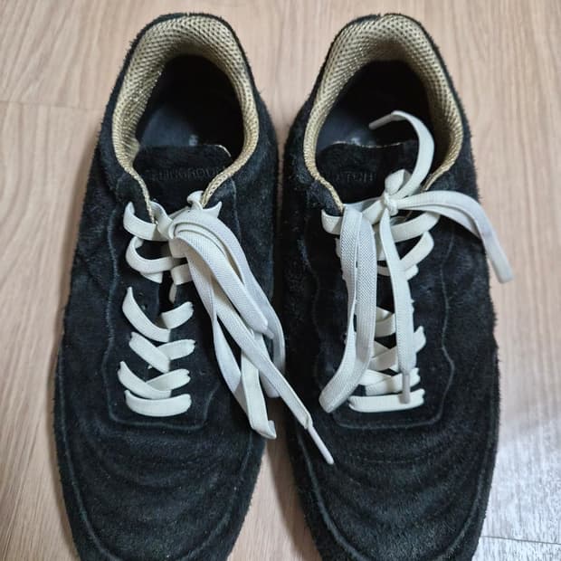 해칭룸 스웨이드 풋볼슈즈 245