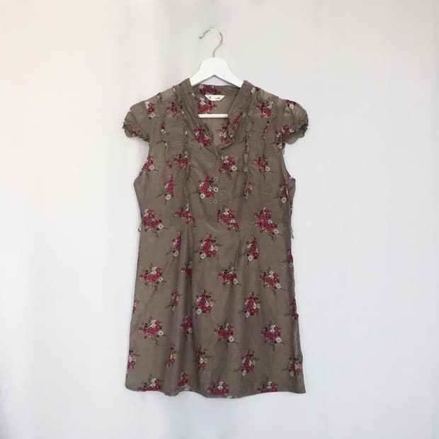 708. vintage rose puff blouse 