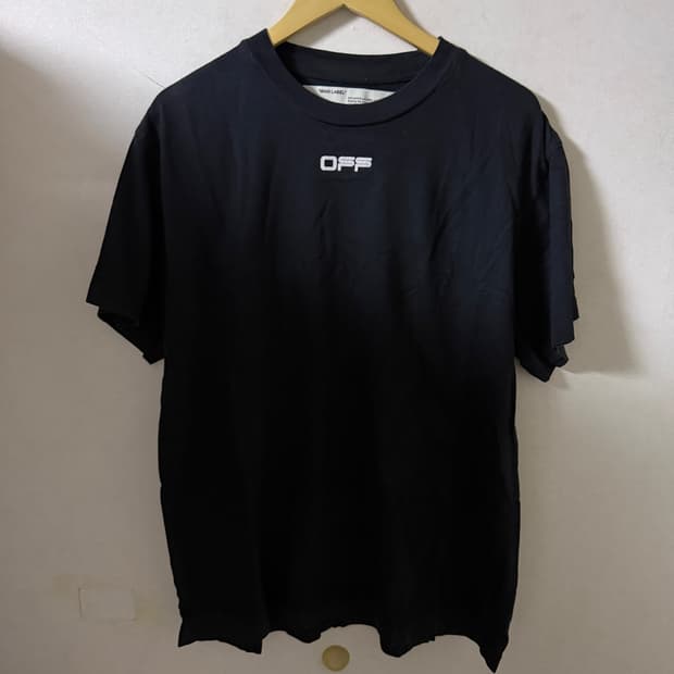오프화이트 OMAA038S20185003 반팔티셔츠 S (100)