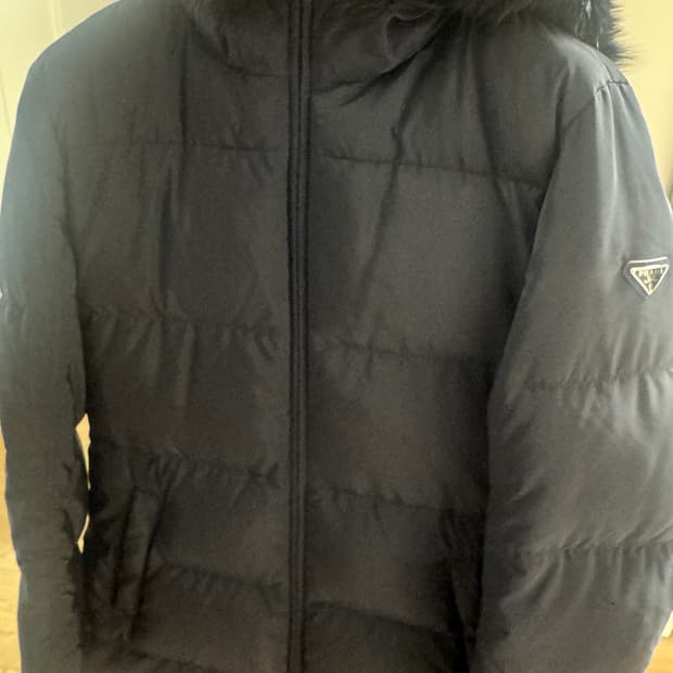 프라다 여성 패딩