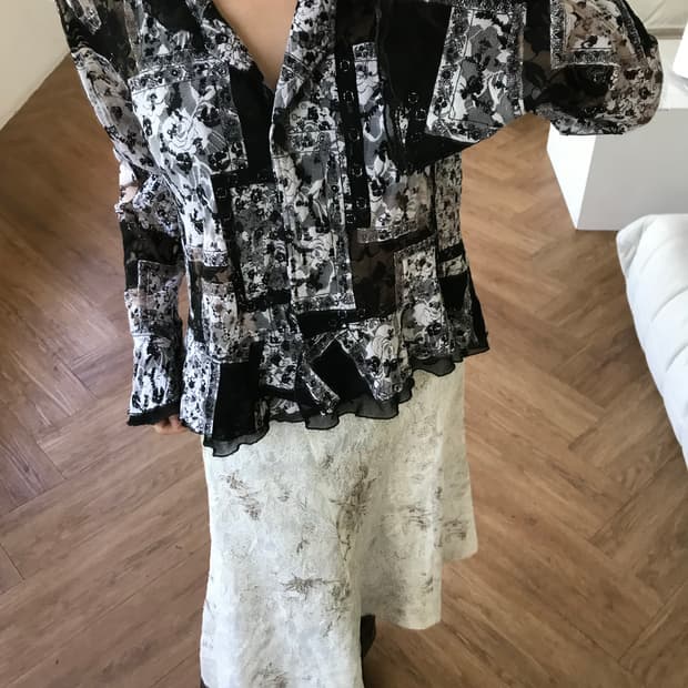 vintage pattern blouse