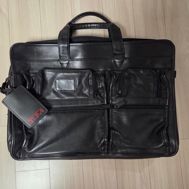 TUMI 투미 레더 브리프케이스 가방