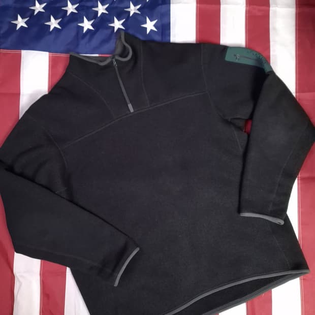 오리지날 아크테릭스 블랙 코버트 하프 집업 플리스 자켓