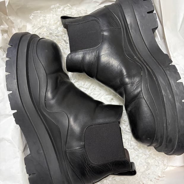 [43] 보테가베네타 타이어부츠