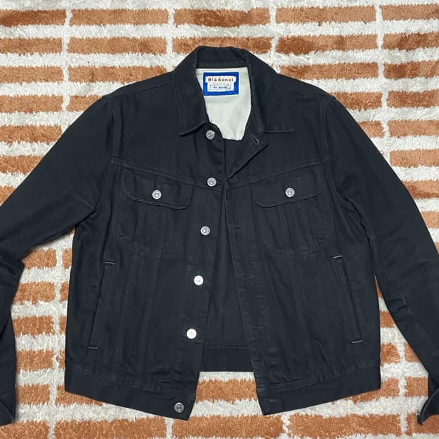 아크네 데님자켓 48 블랙 팝니다