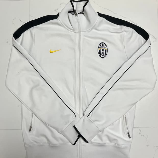 나이키유벤투스 트랙탑 져지