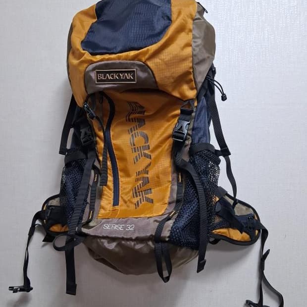 블랙야크 등산배낭 32L 거의새거컨디션
