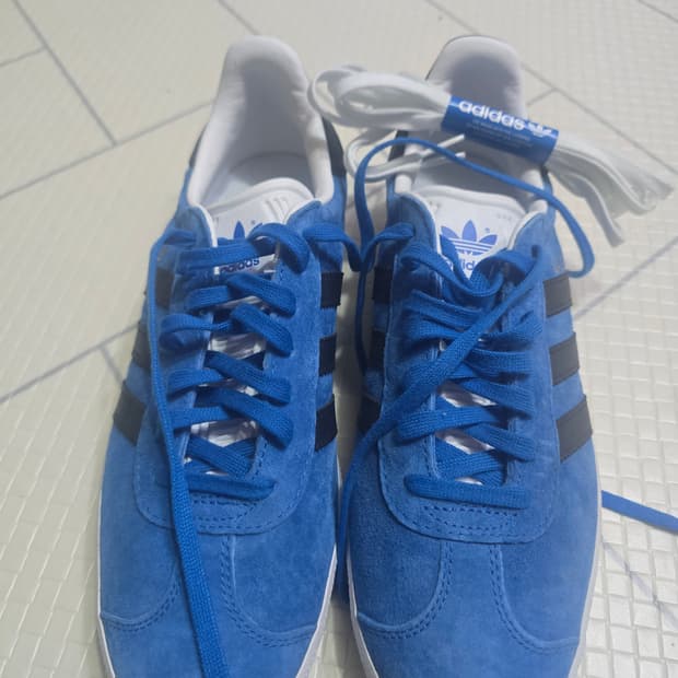 아디다스 가젤 275