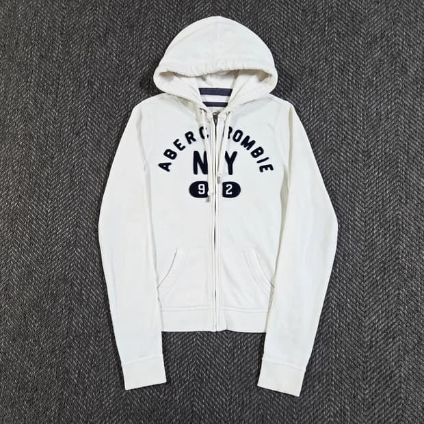 아베크롬비 화이트 후드집업

