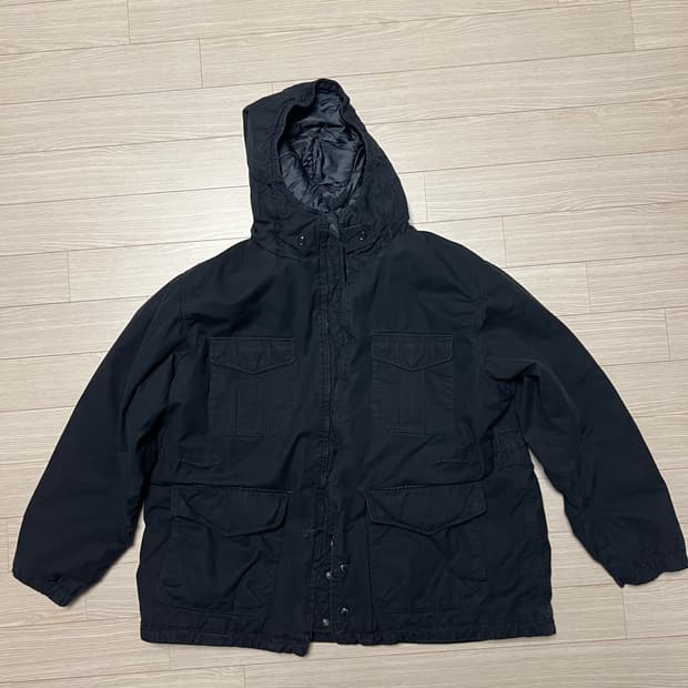 유니클로 엔지니어드가먼츠 유틸리티 자켓 블랙 XL