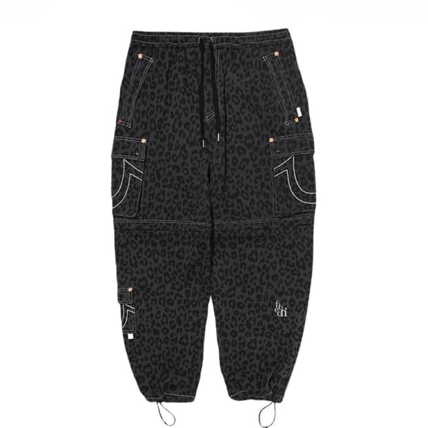 페치 X 트루릴리젼 스웻 세퍼레이트 카코 팬츠