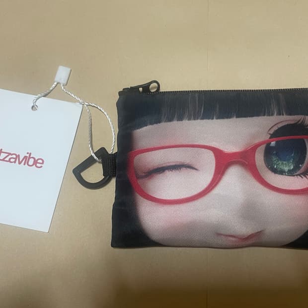잇자바이브 itzavibe CAT GIRL CARD WALLET 카드지갑