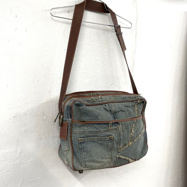 돌체앤가바나 98FW 아카이브 데님 패치백