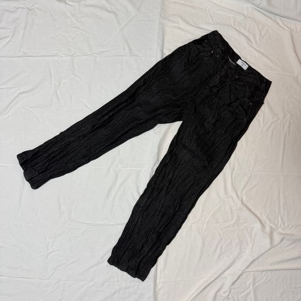 TRIPLE J 블랙 롤업 데님 팬츠