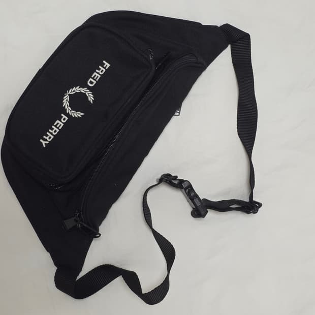 프레드페리 웨이스트백 크로스백