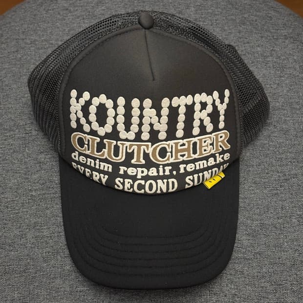 캐피탈 트러커 캡 블랙