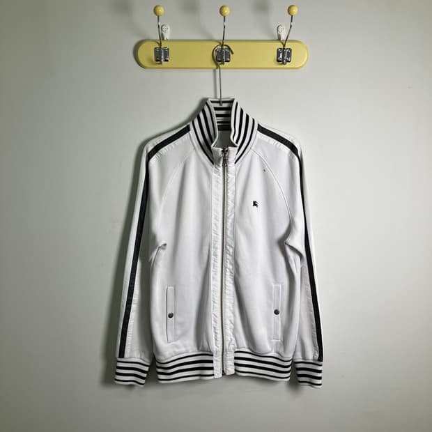 버버리 블랙라벨 화이트 트랙 집업 자켓