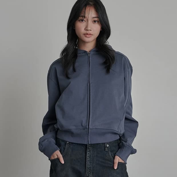 YIYAE 크롭집업 slate blue  (L)