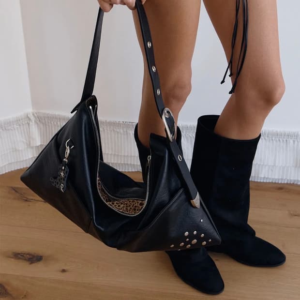 샌드뮤지엄 roha 호보백 신상 새제품