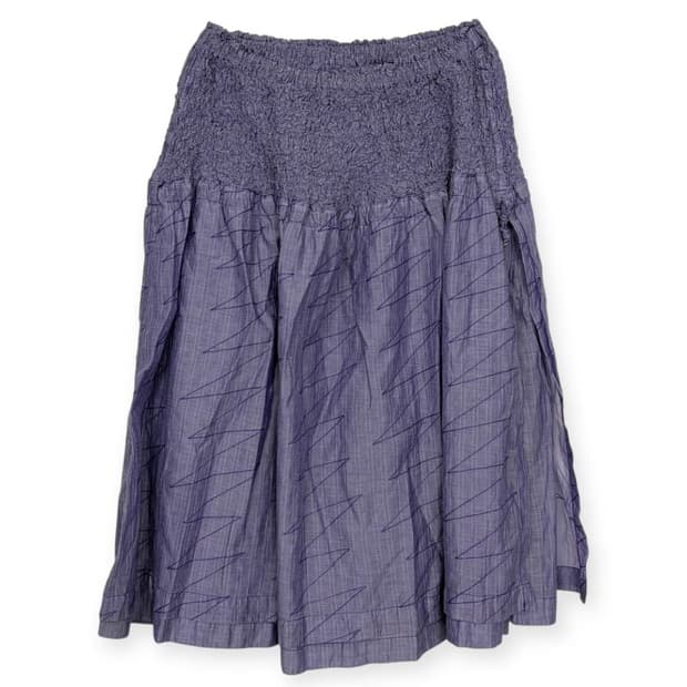 이세미야케 주름 패턴 치마