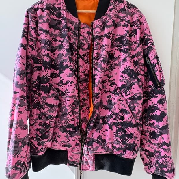 슈프림 17FW 디지 카모 리버서블 MA-1 자켓